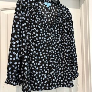 CeCe Black and Lavender floral blouse